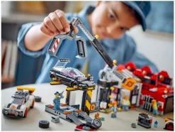 60472 Schroothoop met auto's