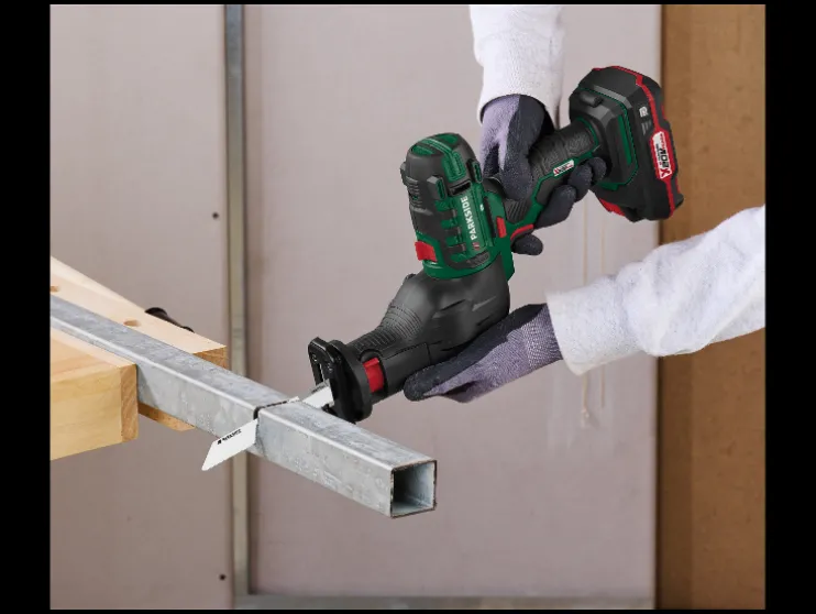 Accu-combitool 20 V met accu en lader