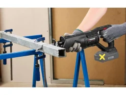 Accu-reciprozaag 20 V met 4 Ah accu en 4,5 A lader