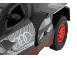 Bestuurbare auto Audi RS Q e-tron E2