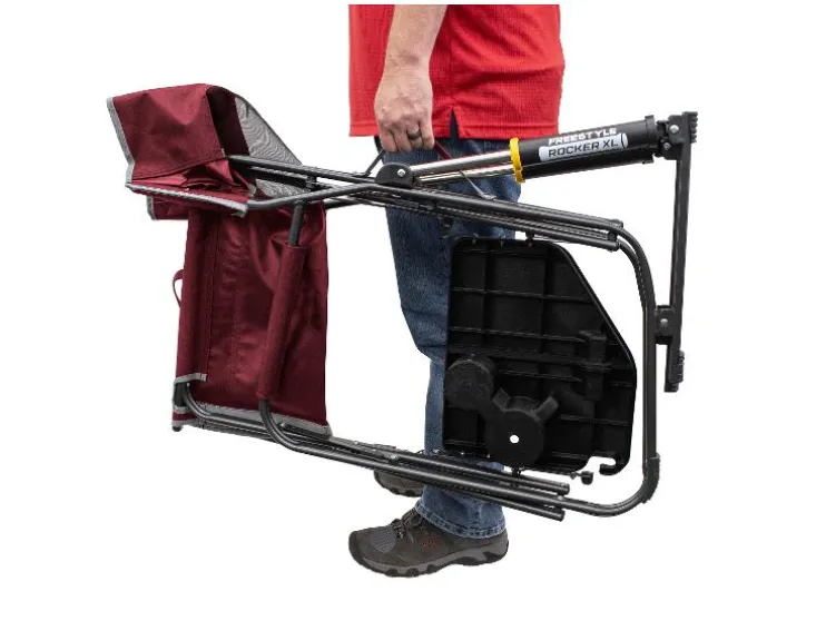 Freestyle Rocker XL™ Campingstoel met schommelfunctie en zijtafel