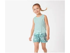 Kinderhemd en korte broek