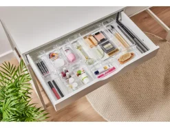 Make-up organizer