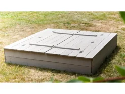 Zandbak met opklapbare zitbank