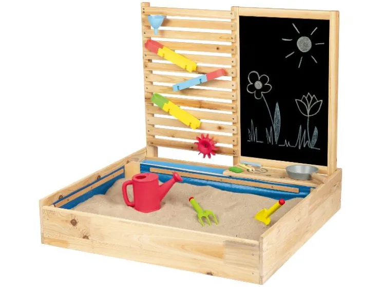 Zandbak met waterspeelwand